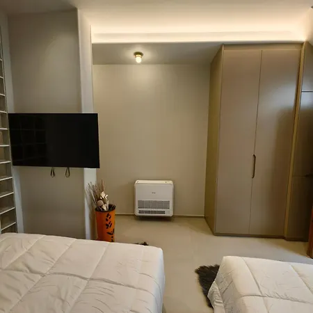 Old Town Luxury With Private Parking And Jacuzzi Villa *